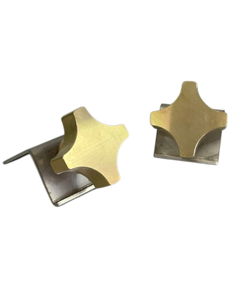 Deflector Clamp & Screw Kit